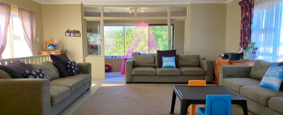 4 Bedroom Property for Sale in Franskraal Western Cape